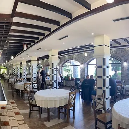 Kukesi Resort Azem Hotel Lin