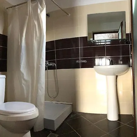 Kukesi Resort Azem 4* Lin